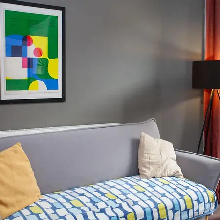 Modern, Light-filled And Sleek West End Apartmán Glasgow