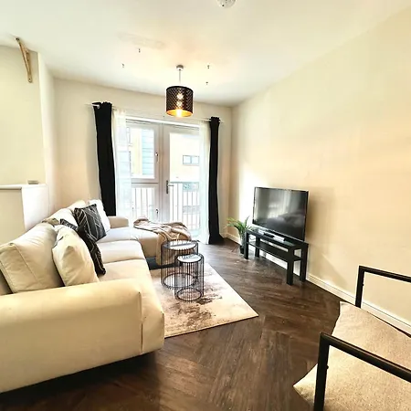 The Clyde Retreat, 2 Bedrooms * Glasgow