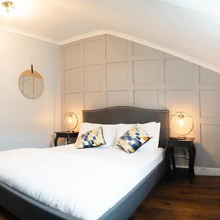 Safestay Charing Cross Hotel 3*