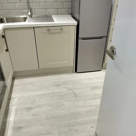 Hampden Garden Flat Glasgow