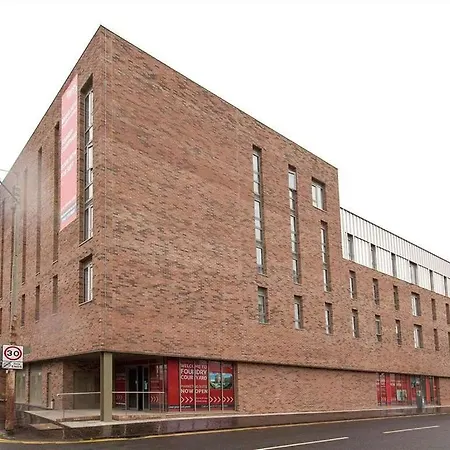 For Students Only - Foundry Courtyard In