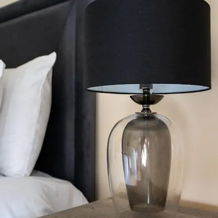 3 Bdr Flat By Caledonia Luxe Short Lets & Serviced * グラスゴー