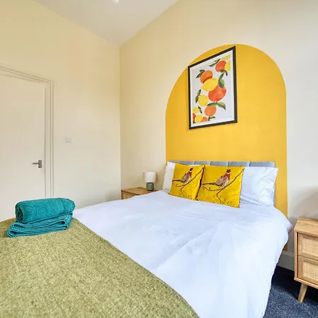 Group 4br Sleeps 11 Near Ibrox Parking Lägenhet Glasgow