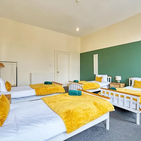 Group 4br Sleeps 11 Near Ibrox Parking * 格拉斯哥