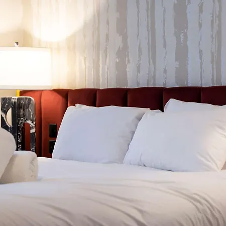 Luxury Refurbished Retreat Glasgow