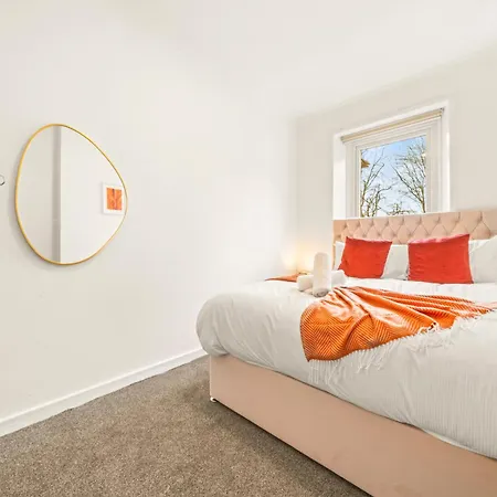 アパート Cosy And Bright 3-bedroom Flat