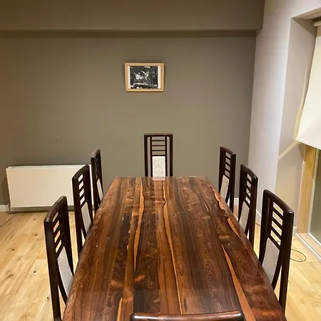 4 Bedroom Duplex Located At West End *