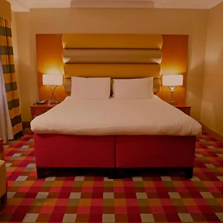 卡尔顿乔治酒店 酒店 4*