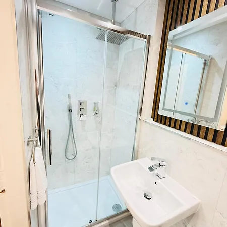 Otel Sandyford Glasgow