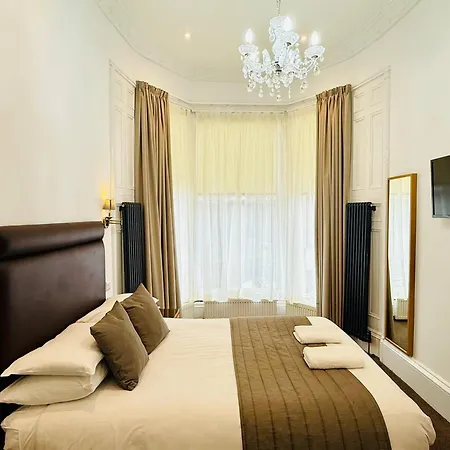 Sandyford 3* Glasgow