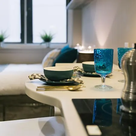 Apartment For Students Only - Bath Street In