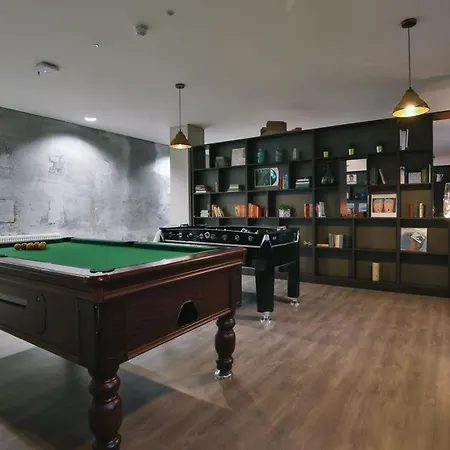 For Students Only - Bath Street In Apartment Glasgow