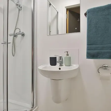 For Students Only - Bath Street In Near Charing Cross Station Lägenhet