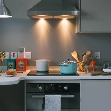 For Students Only - George Street In Apartamento