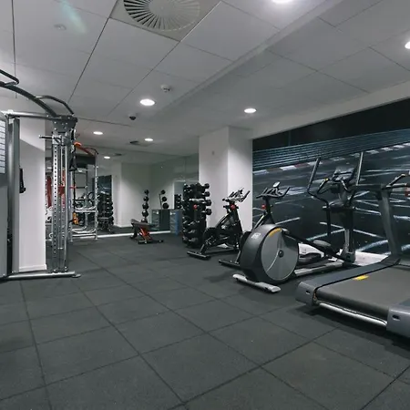 Daire For Students Only - George Street In - Walking Distance To High Street Station Glasgow