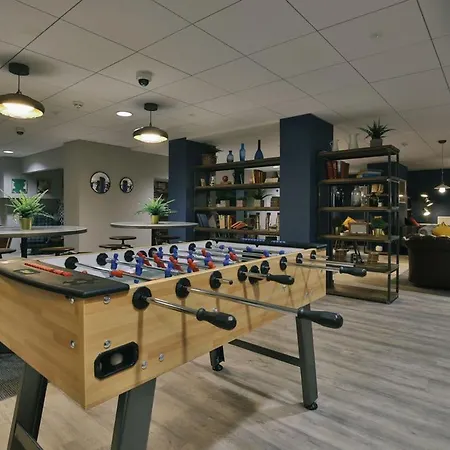 For Students Only - George Street In - Walking Distance To High Street Station Daire