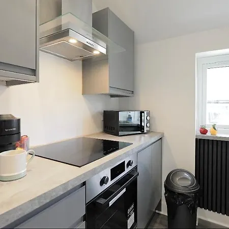 Essence Living Apartment