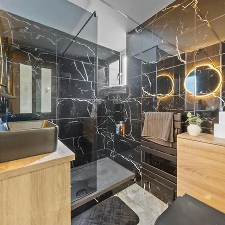 Essence Living Apartment Glasgow