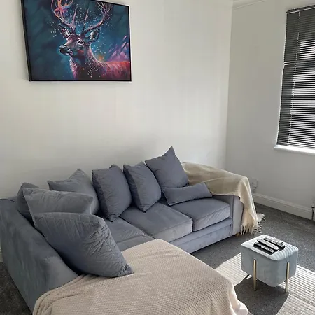 Διαμέρισμα With 2 Bedrooms *