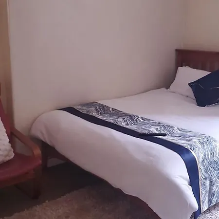 Cosy And Bright 3-bedroom Flat Glasgow