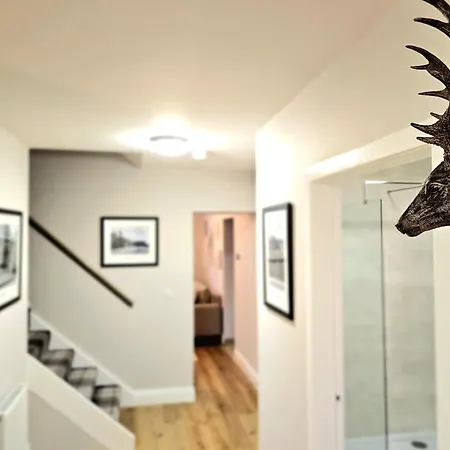 Warm & Cosy In * Glasgow