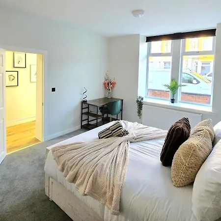3-bed In *
