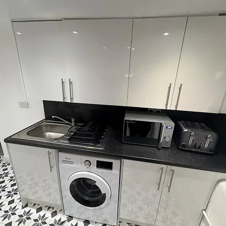 2br, Sleeps 6, Green, Free Parking & Walk Dist To Centre Apartman Glasgow