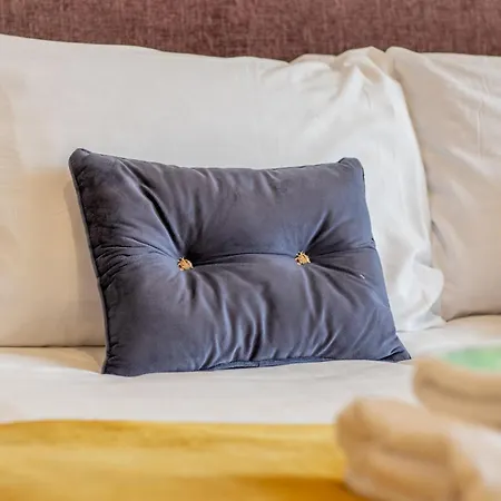 Haven Main Door & Parking - Pass The Keys * 글라스고