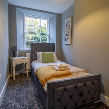 Happy Haven Home, West End - Pass The Keys Apartman Glasgow