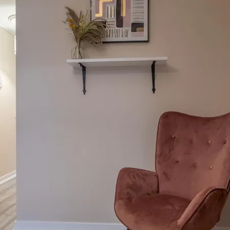 Apartman Gem Main Door Parking - Pass The Keys