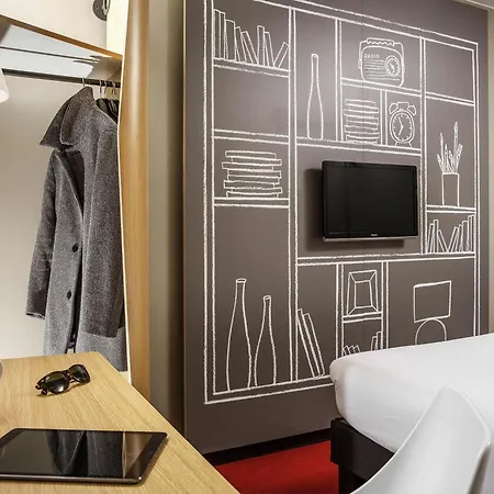 Ibis Centre – Sauchiehall St Hotel 3*