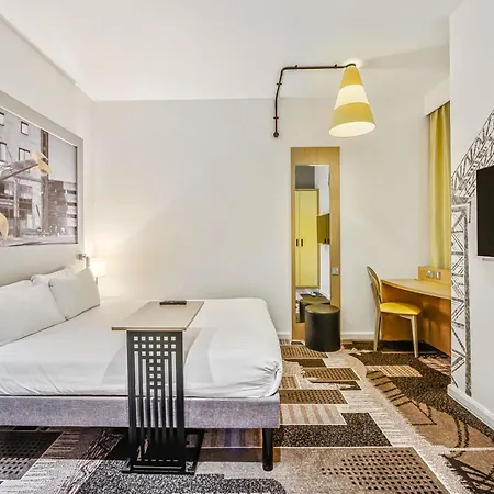 Ibis Styles Centre George Square 3*
