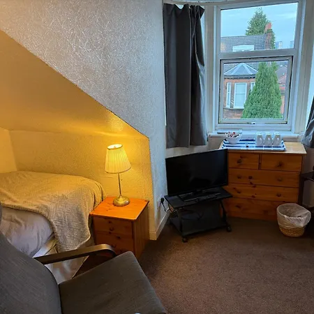 Glades House 4* Glasgow