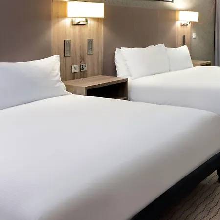 فندق دوبل تري باي هيلتون سينترال 4*