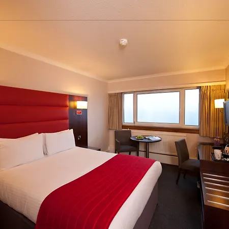 Leonardo West End Hotel