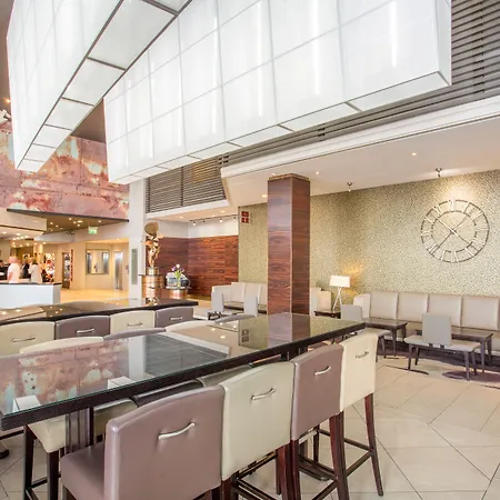 Crowne Plaza By Ihg 4*