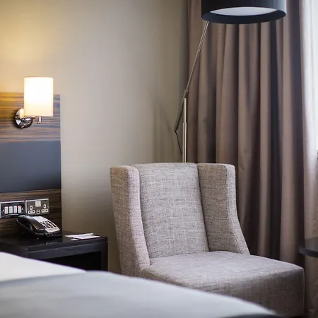 Crowne Plaza By Ihg 4*