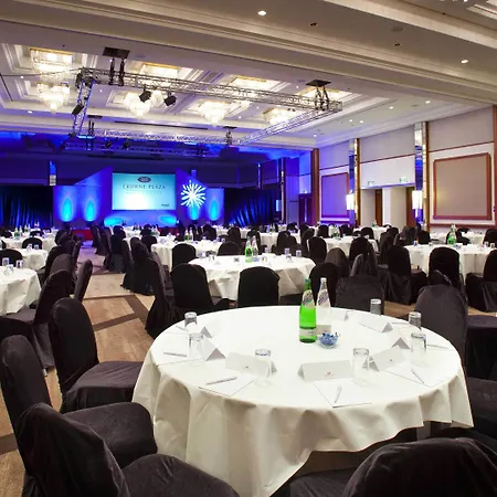 Crowne Plaza By Ihg