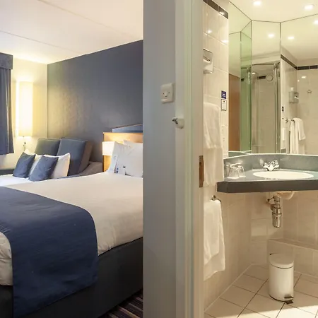 Express - - Ctr Theatreland By Ihg Hotel 3*