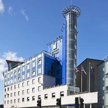 מלון Express Theatreland By Ihg 3*
