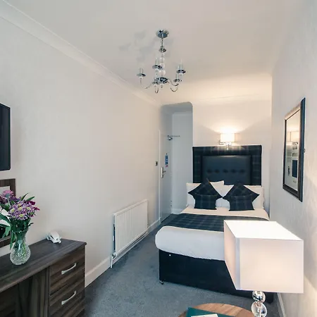Argyll Hotel 3*