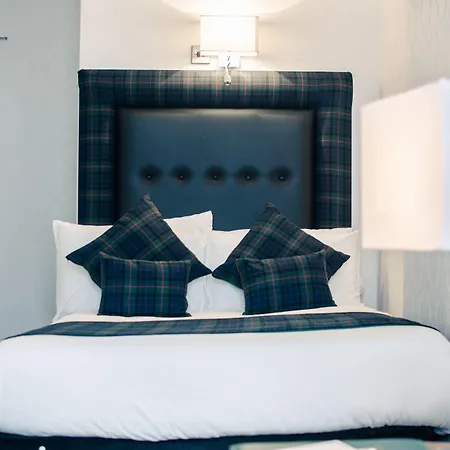 Argyll 3*