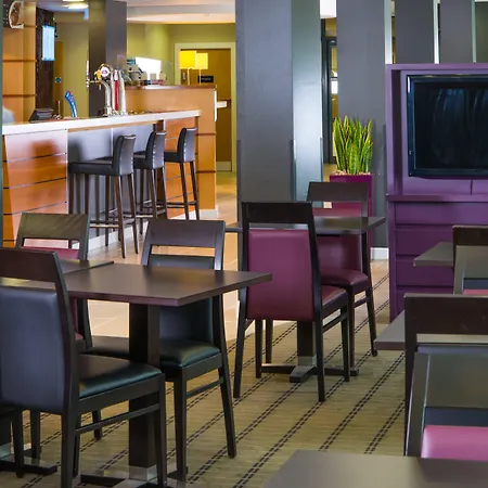 Express - - Ctr Riverside By Ihg Hotel 3*