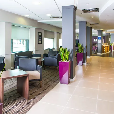 Express Riverside By Ihg Hotel 3*