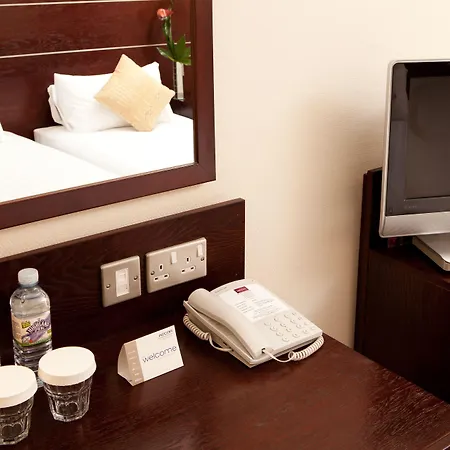 Mercure Hotel 3*