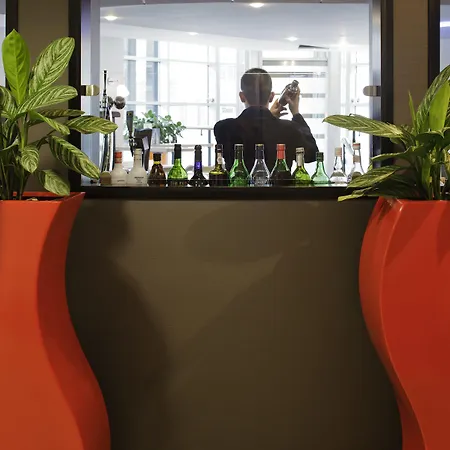 Novotel Centre Отель