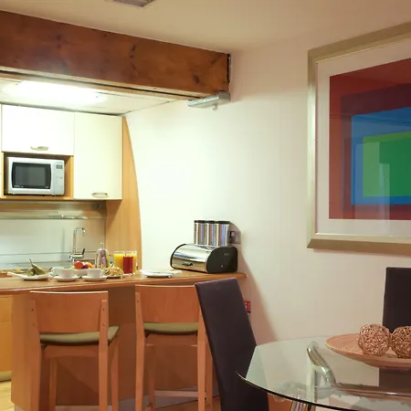 Argyle Hotel, Bw Signature Collection Hotell