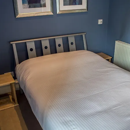 Dreamhouse West End *