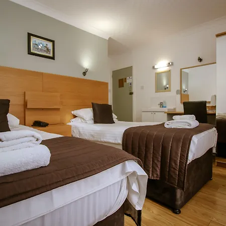 Charing Cross 3* Glasgow