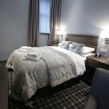 Western 3* Glasgow